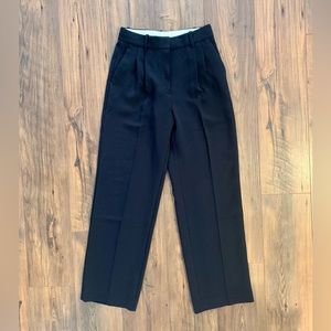Aritzia Wilfred ‘The Effortless Pant’